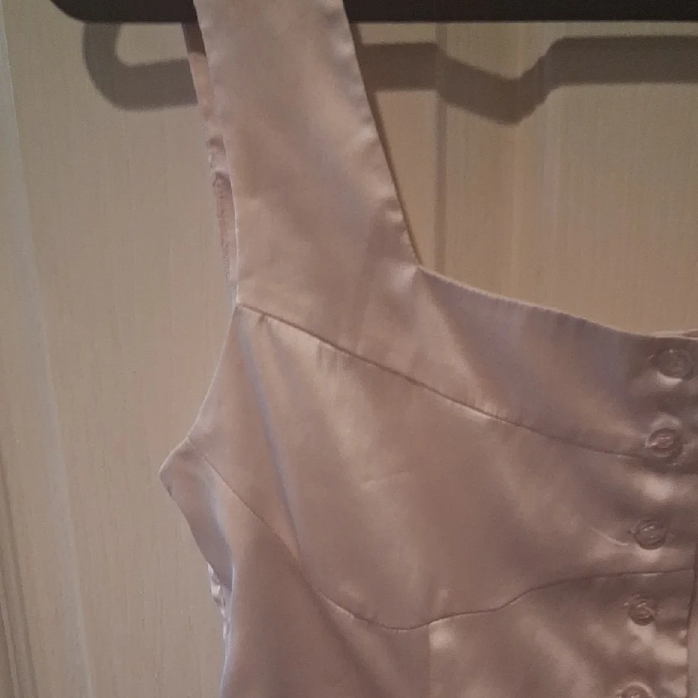 Forever 21 Ballet Pink Satin Button-Up Blouse - Picture 4 of 8